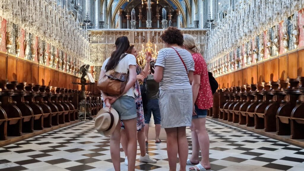 Smart Strategies to Save Time and Money on Guided Tours