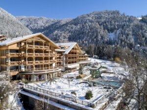 Top Hotels for Unforgettable Ski and Mountain Escapades