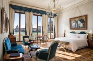 Unforgettable Escapes: Top Luxury Hotels for Honeymoon Bliss