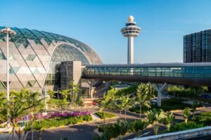 Globetrotter’s Haven: Discovering the World’s Most Beautiful Airports