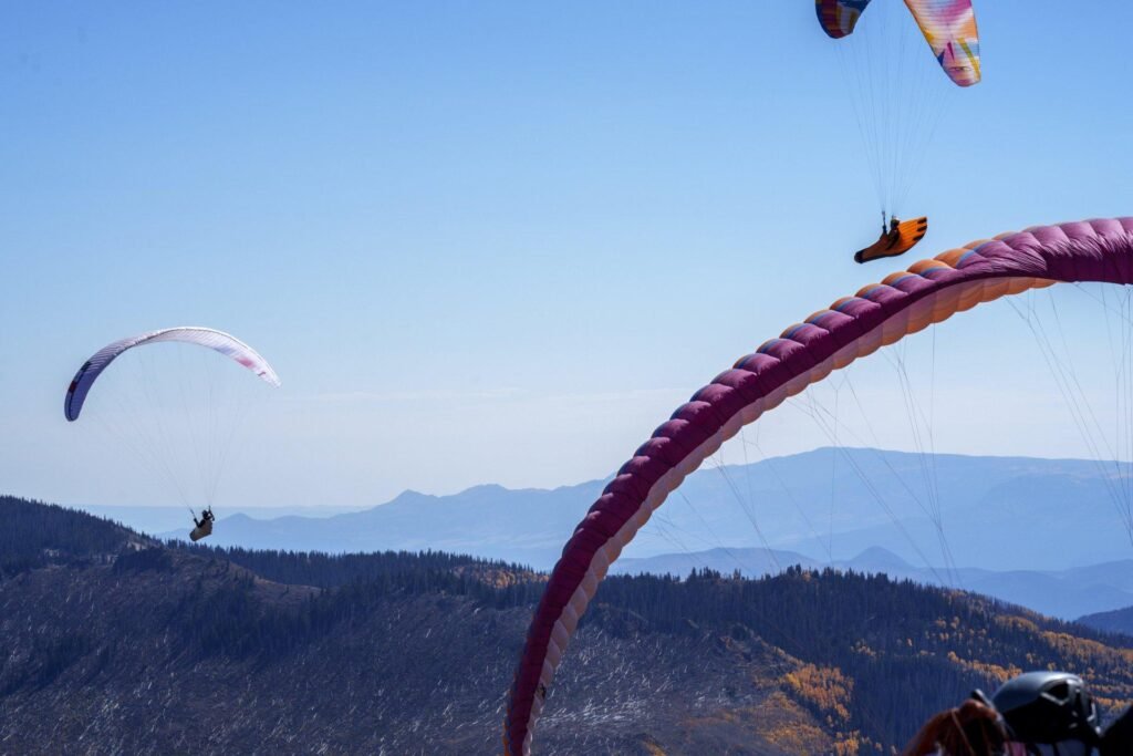Discovering Top Paragliding Destinations Across the Globe