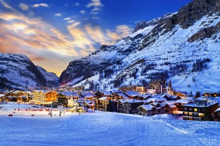 Winter Wonderland: Top Destinations for Ski and Snow Sports